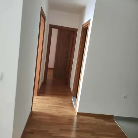 דירה Station - Modern & Cozy